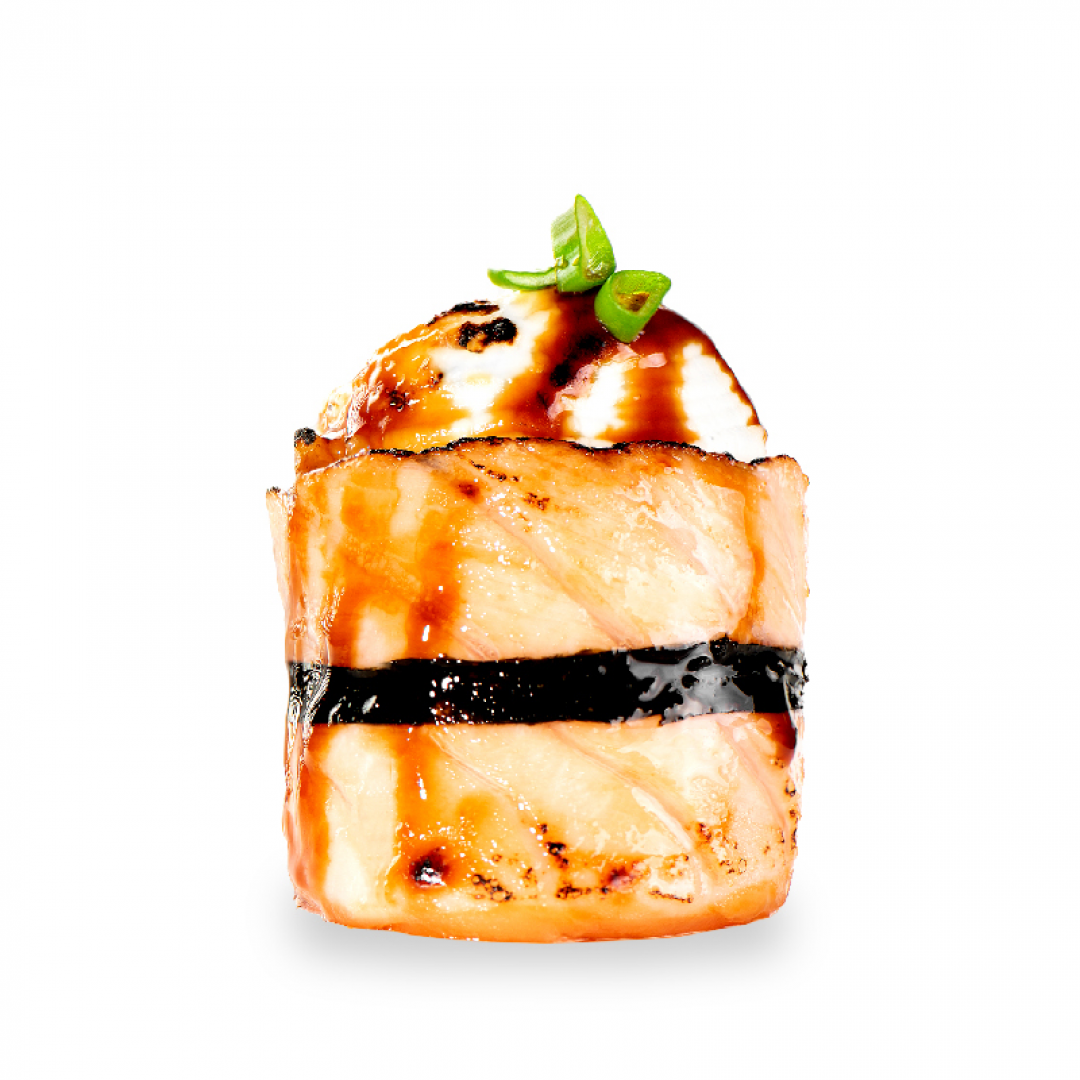 Гункан абурі з лососем та соусом унагі